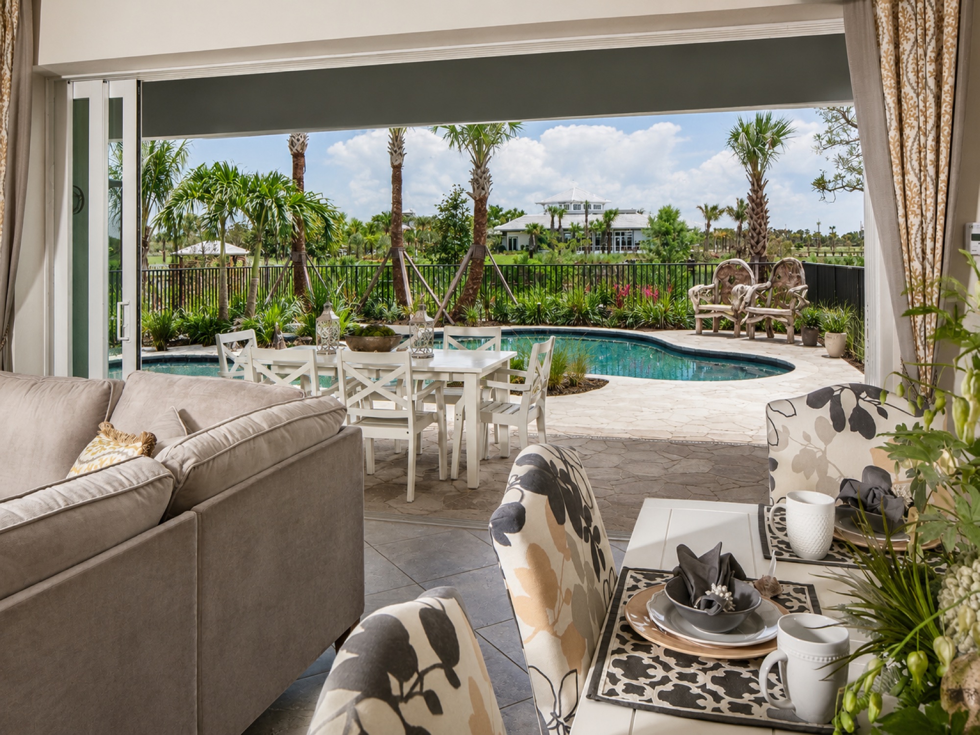 Knäak luxury outdoor living, Naples, Florida
