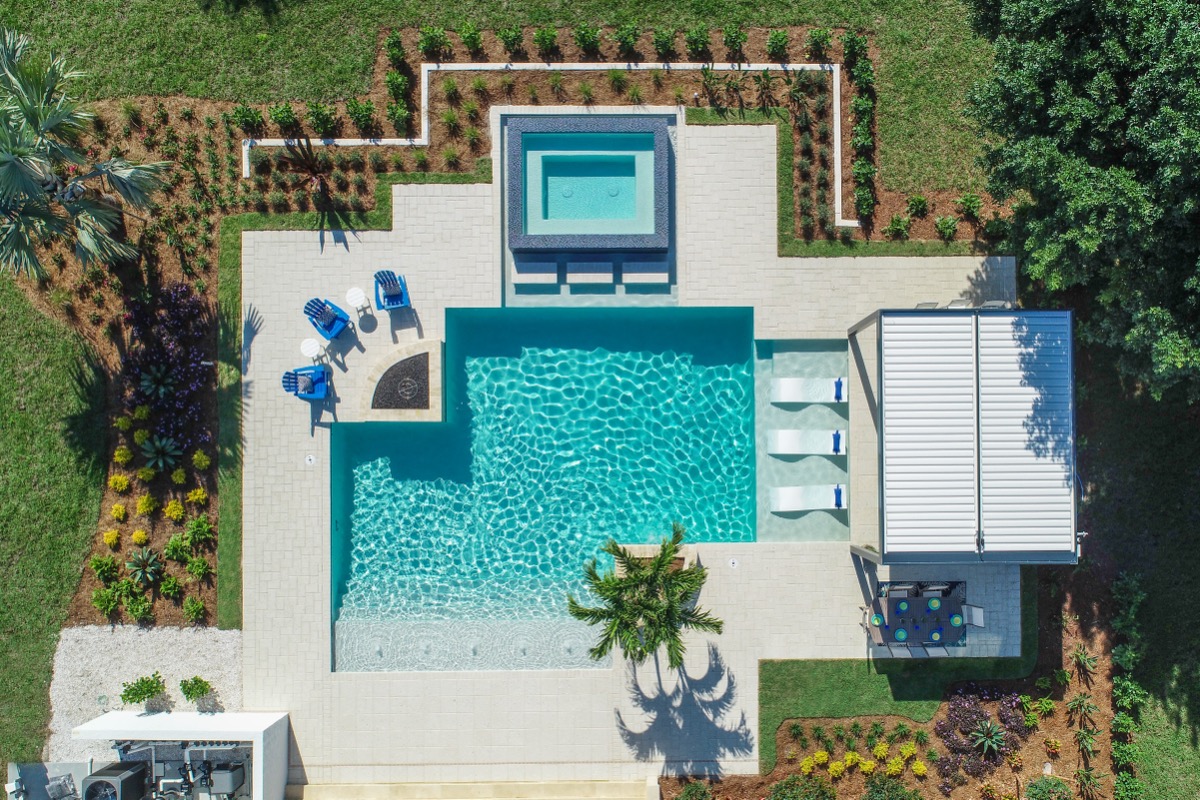 Resort Worthy — photo 4